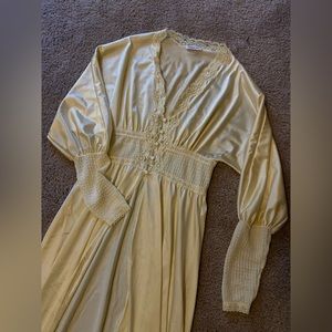 Vintage Vanity Fair Yellow Peignoir Satin Robe and Gown Set
